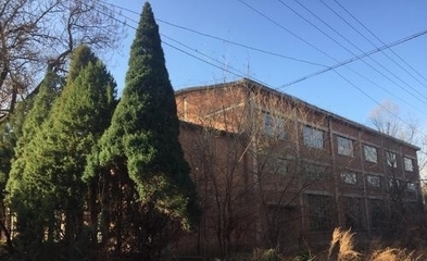 由8個(gè)村子組成的軍工廠,坐落在重慶群山中,大多是青磚樓房